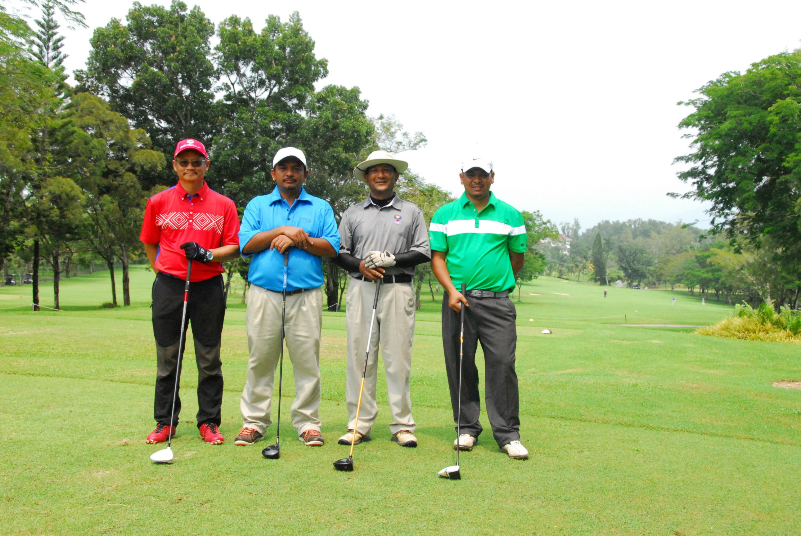 PRO15 157 GOLF  DSC 0559.JPG